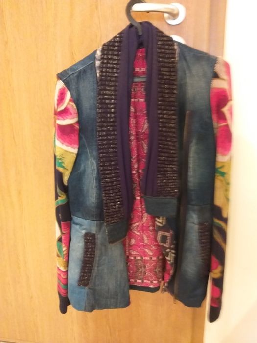 Casaco Marca Desigual