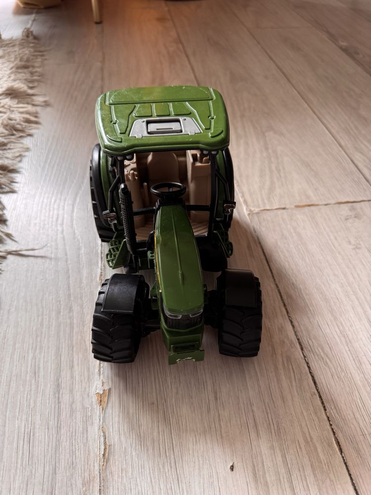 Traktor Bruder