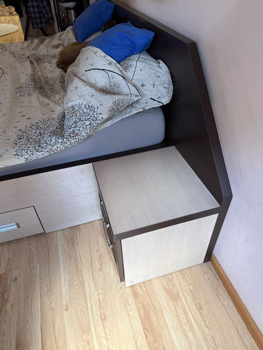 Ліжко двоспальне