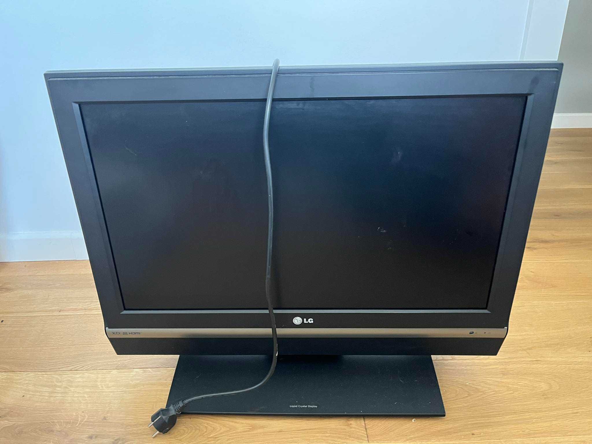 Telewizor LCD LG 27LC2R z funkcja monitora PIP HDMI