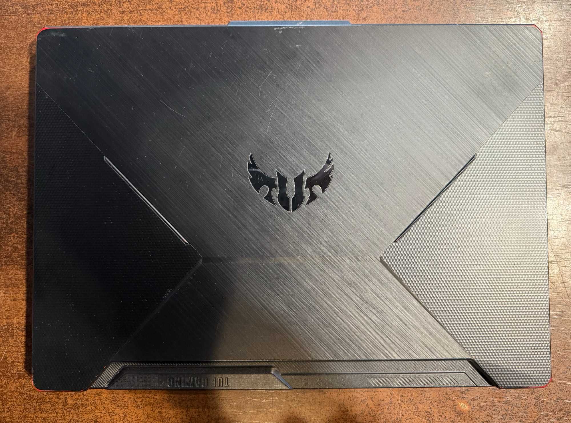 Laptop Asus ASUS TUF Gaming FX506LI i5-10300H/GTX1650Ti/16GB RAM/144Hz