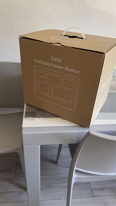 Зарядна станція Bluetti EB55