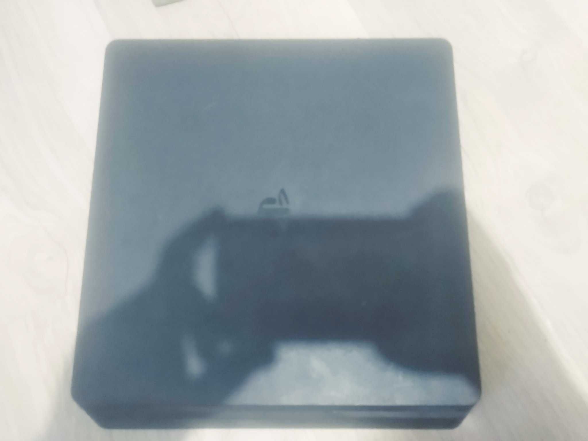 Ps 4 slim 512gb.