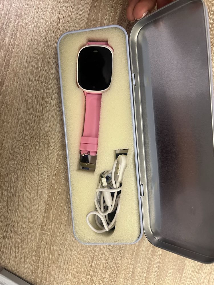 ZEGAREK elektroniczny dla dzieci :)