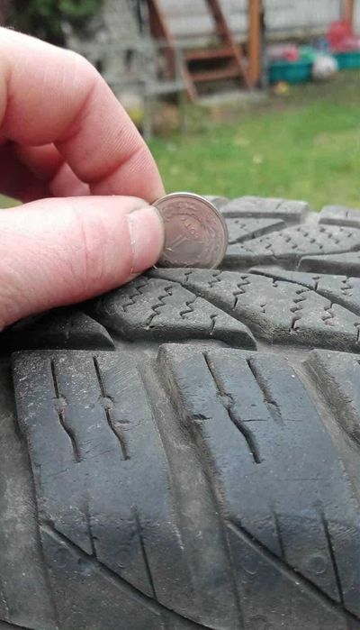 195/65 r15 opony 5x110 wielosezonowe felgi aluminiowe opel koło