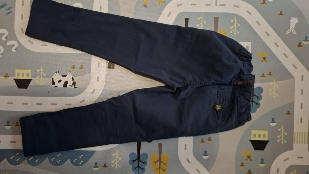 Продам дитячий костюм