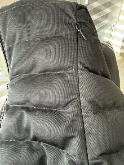 Жіноча курточка Адідас