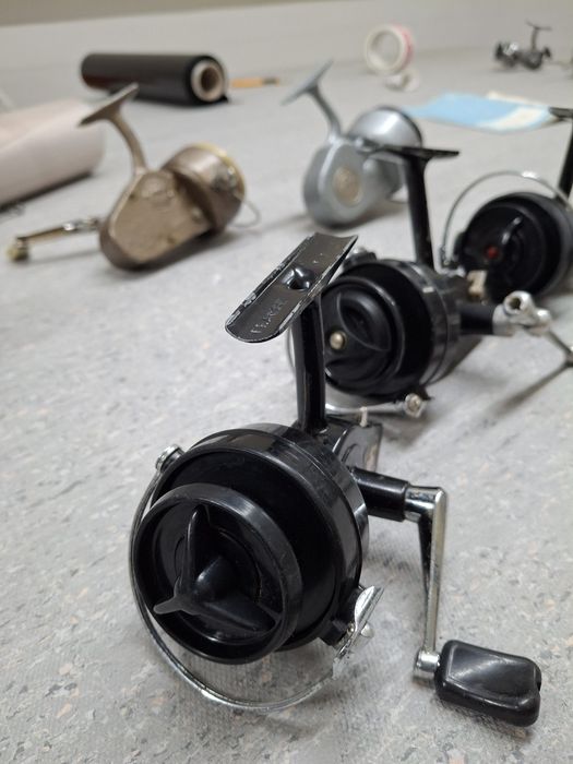 Sprzedam stare kołowrotki wędkarskie