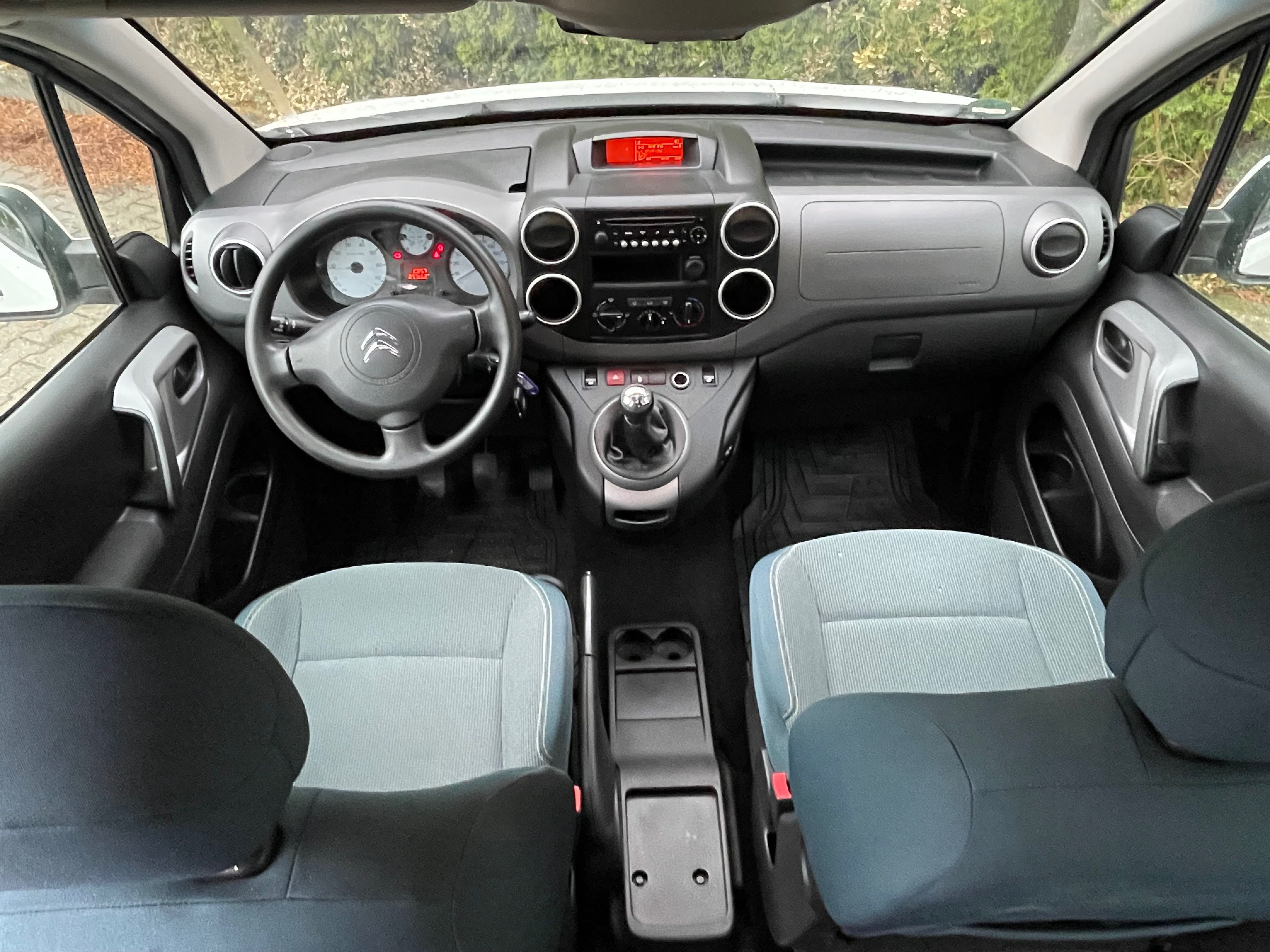 Sprzedam Citroena Berlingo Multispace z 2017r 1.6 hdi z klimą