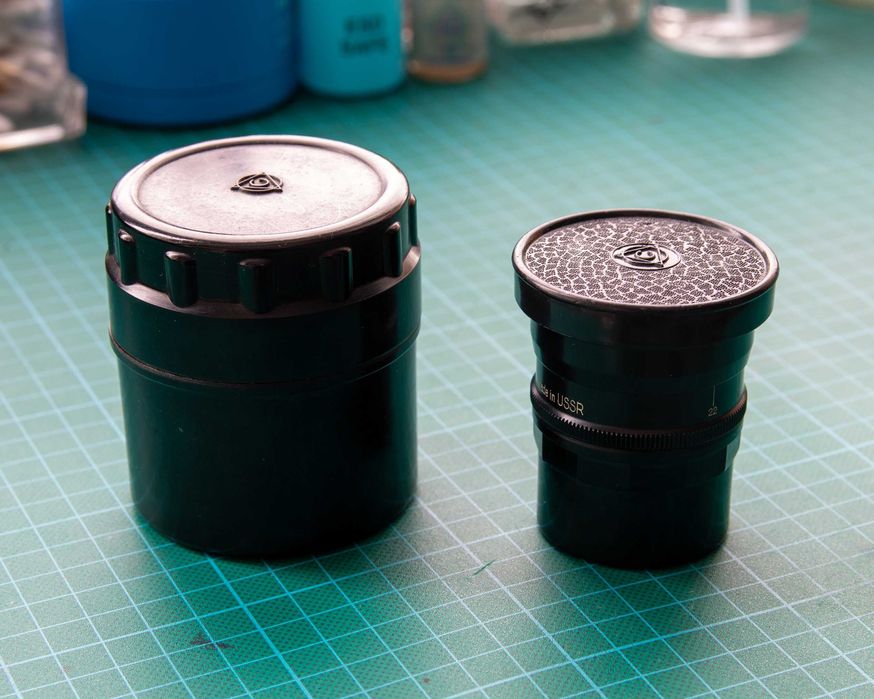 Lente russa/soviética KMZ Jupiter-12 35mm f/2.8 - M39 LTM - Como nova