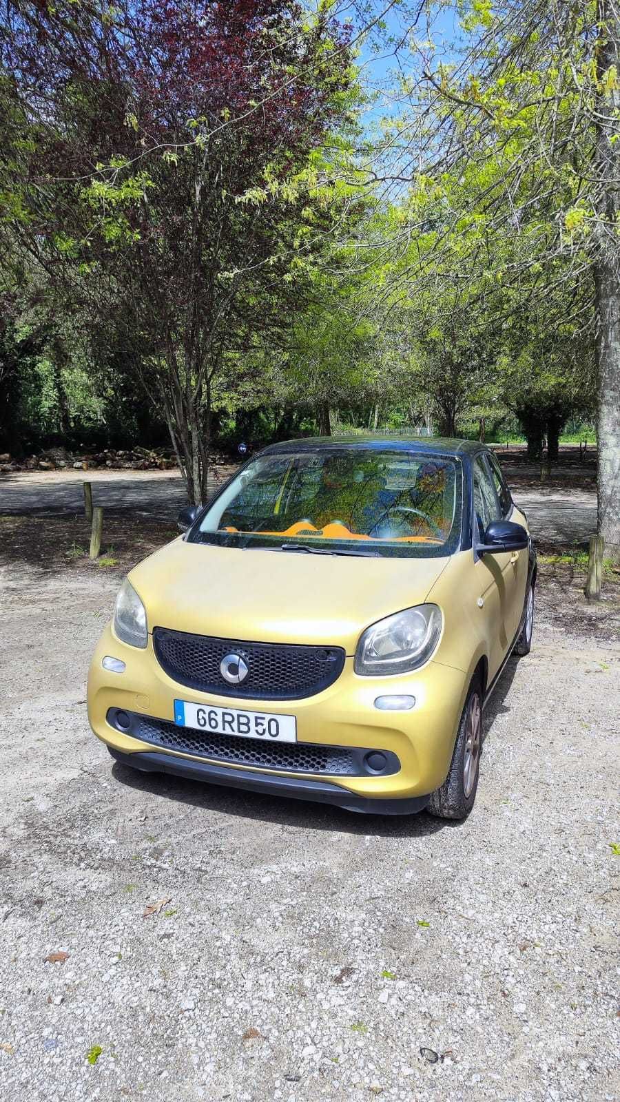 Smart ForFour 1.0 Passion, em excelente estado