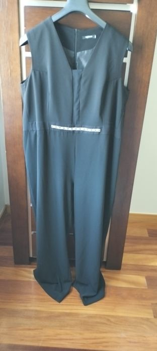 Macacão Senhora Preto