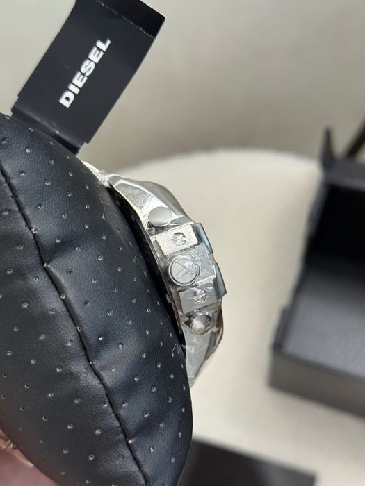 Чоловічий годинник Diesel Mega Chief мужские часы DZ4308