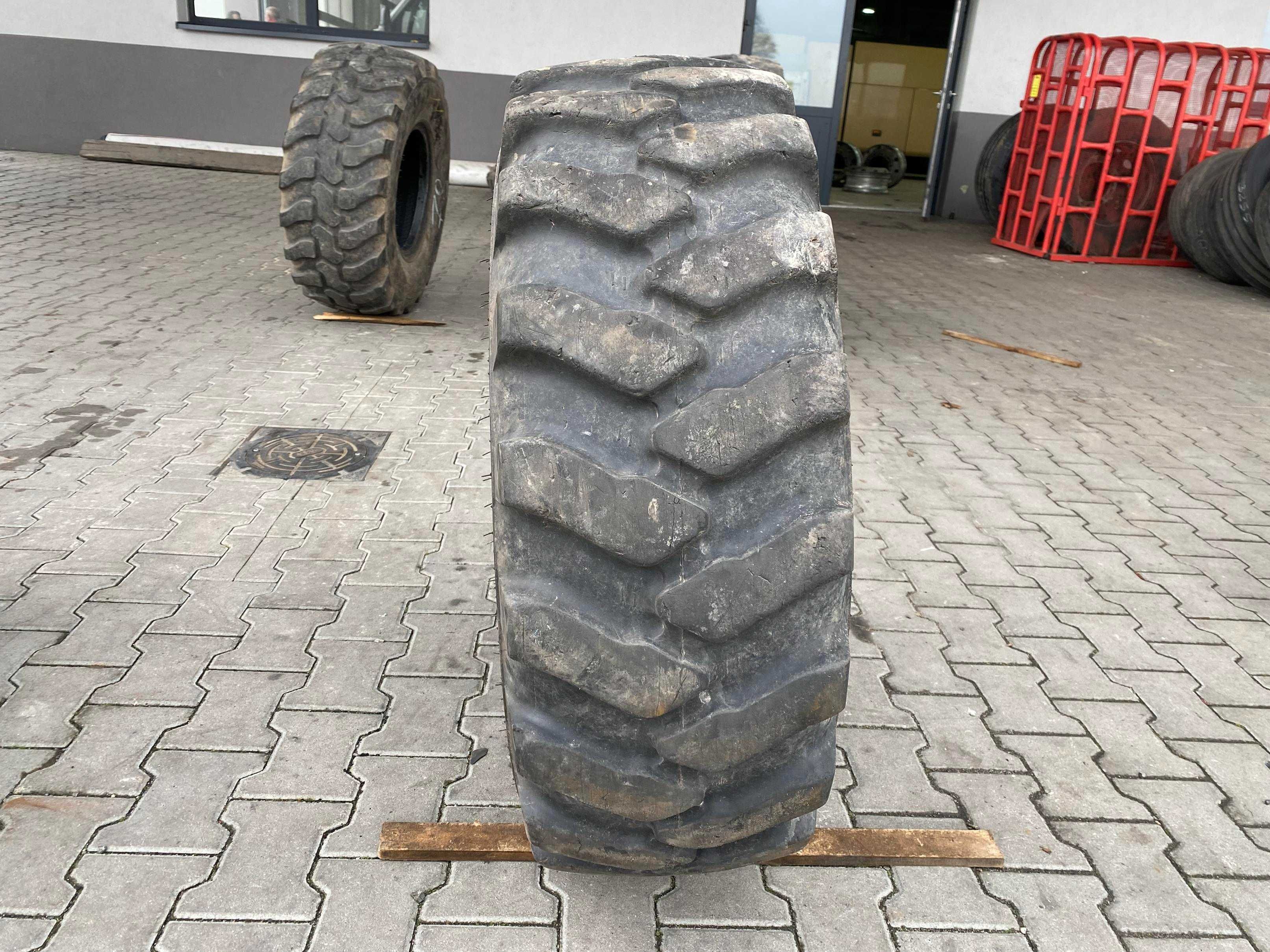 335/80-18, 12.5-18 MITAS MPT-04 / 80% bieżnika