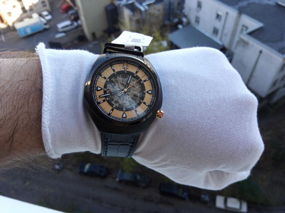 Лимитка Bulova спецсерия Grammy - скелетон, сапфир, механика 21 камень