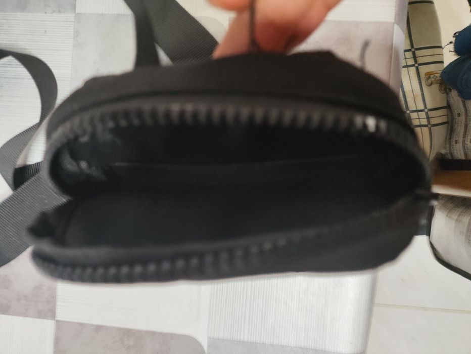 Bolsa de peito, para homem e mulher.