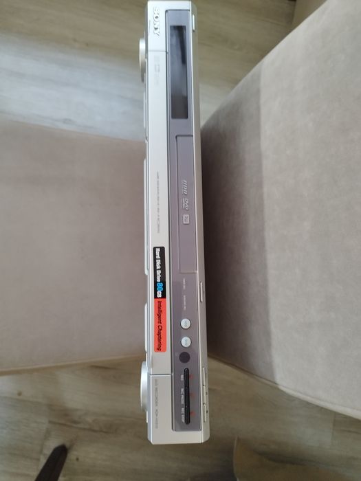 Nagrywarka Sony RDR-HX510 uszkodzona