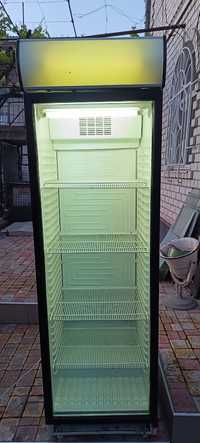 Продам холодильник витрина б/у