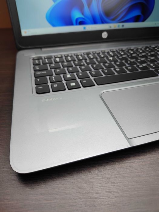 LAPTOP PREMIUM | EliteBook Folio 1040 G2 | i7 | 8GB | 256SSD | Win11