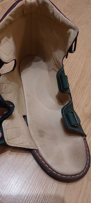 Ortopedyczne buty sandały skórzane r.36 , 24cm
