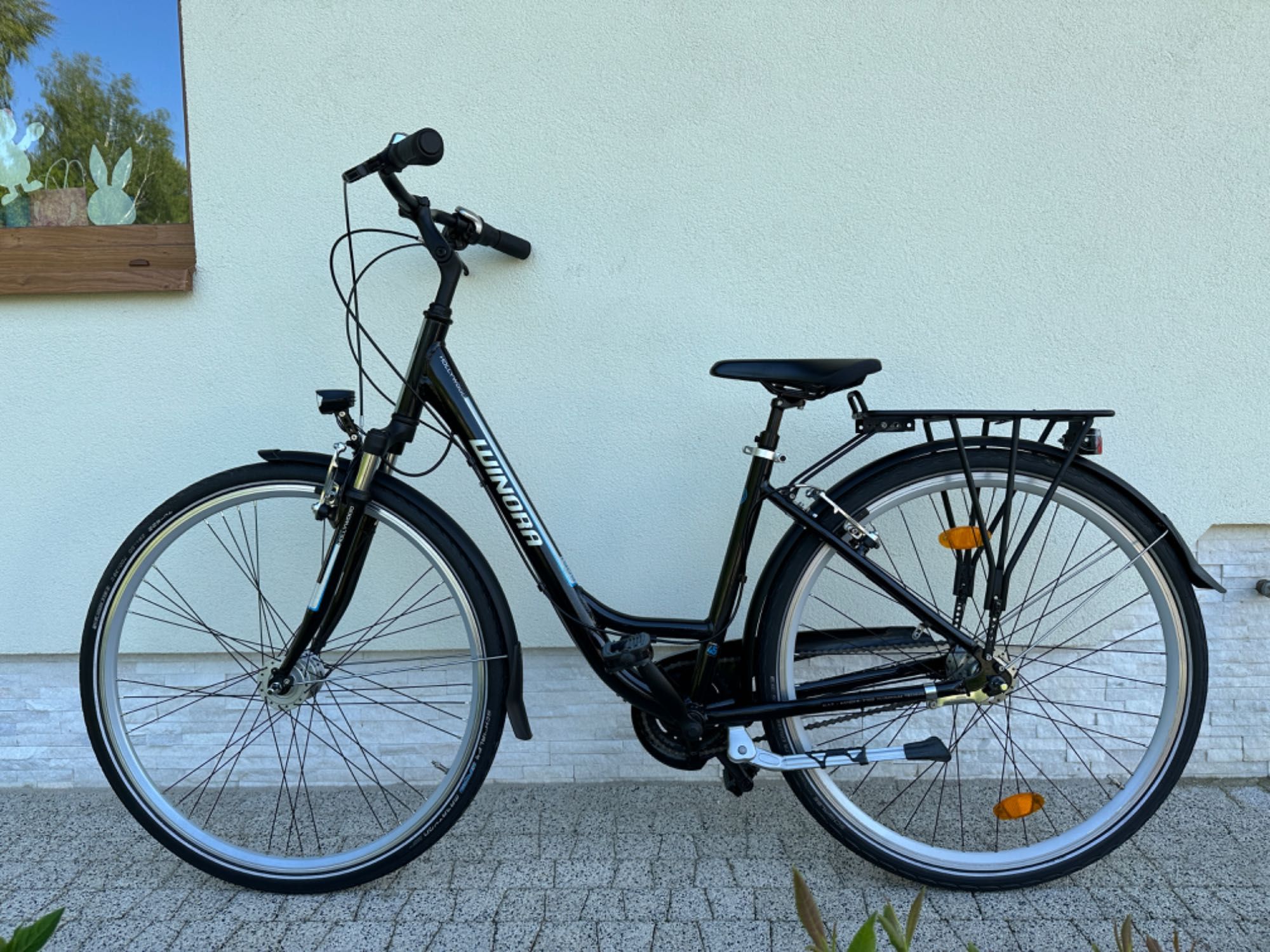 Rower WINORA - koła 28, Aluminiowy, Nexus 7b, 2 x amor, prądnica, led