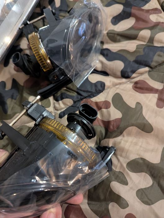 Фари Passat B6 ( valeo )  комплект