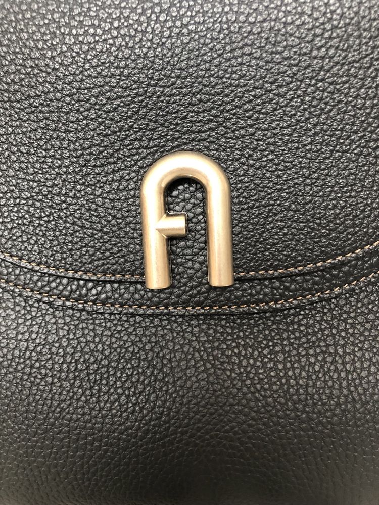 Mala preta FURLA nova