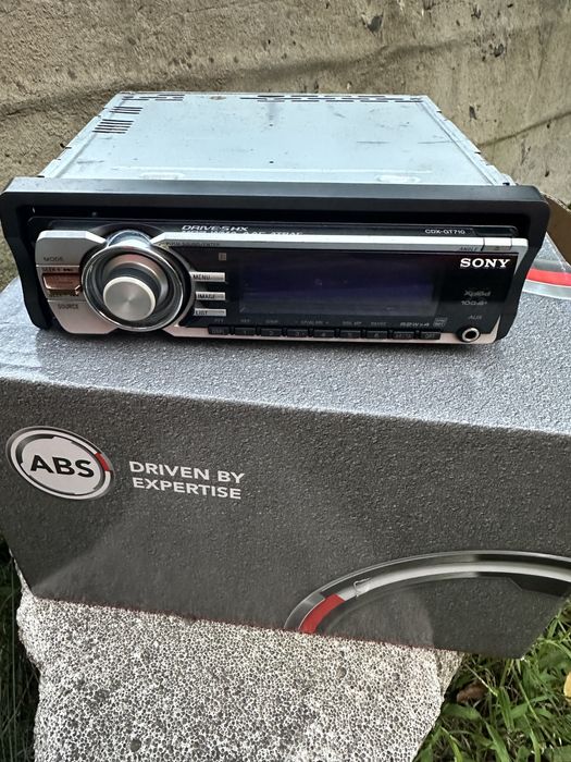 Магнитола сони Sony CDX GT710