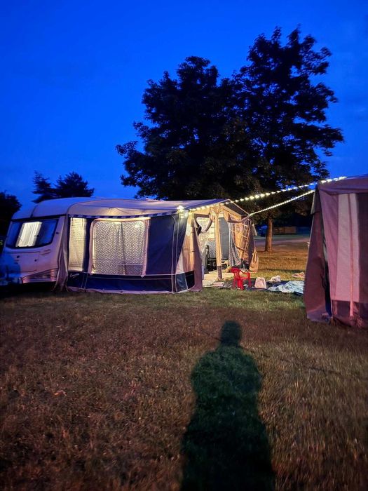 REZERWACJA Abi Award Brightstar / mover, ogrzewanie, łazienka