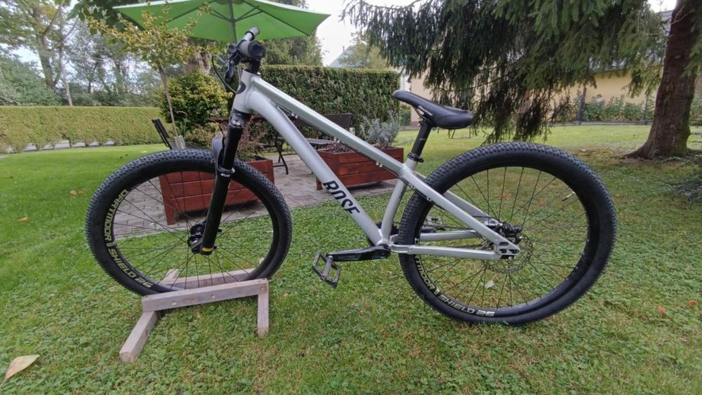 Rower dirt rose the bruce s