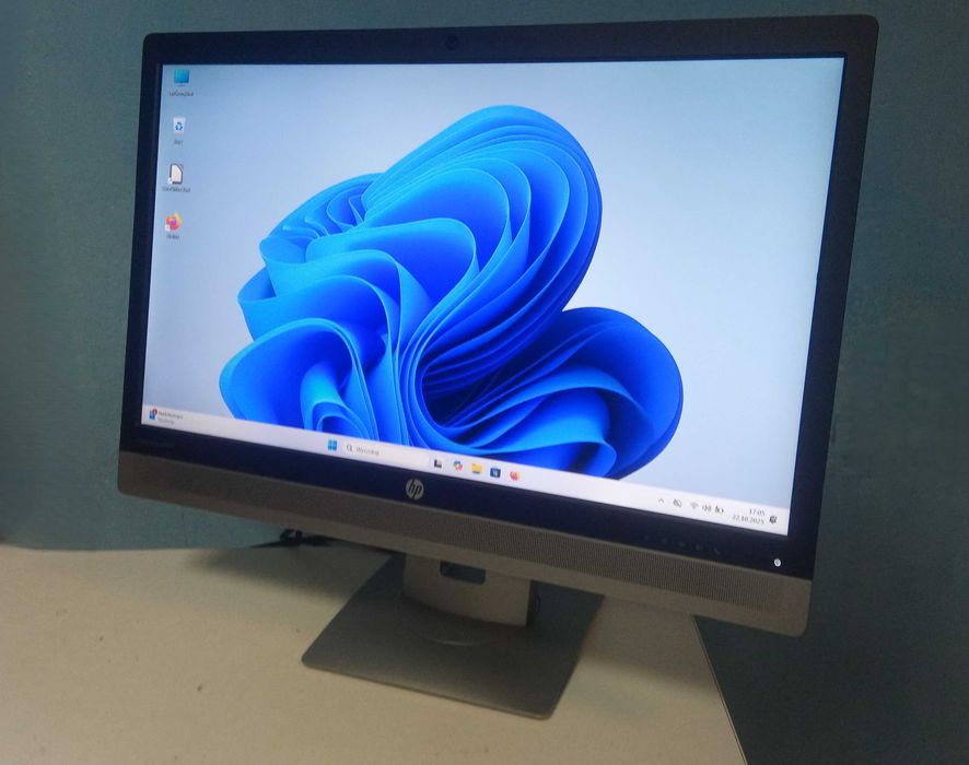 monitor 24" HP E240c, FullHD 1920 x 1080, głośniki, kamera, gwarancja