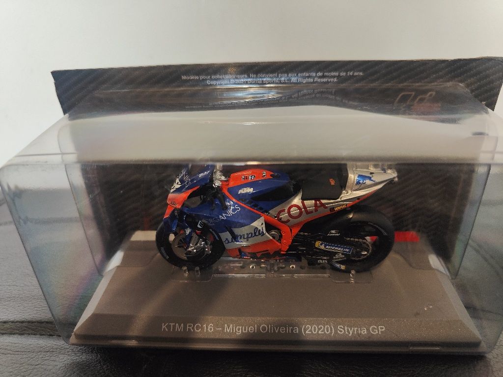 Vendo miniatura mota Miguel Oliveira 2020