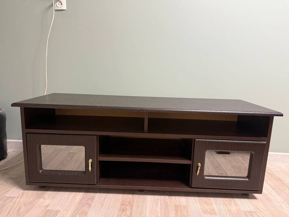 Тумба під телевізор