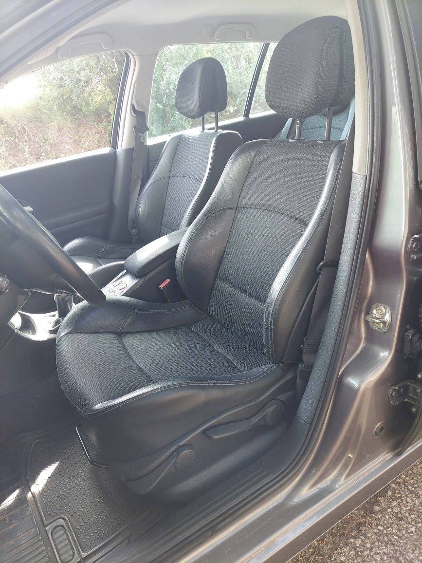 Para peças Renault Laguna 2.0i 16Valvulas gasolina ano 2006