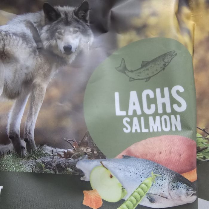 Przysmaki dla psa tundra łosoś 10szt