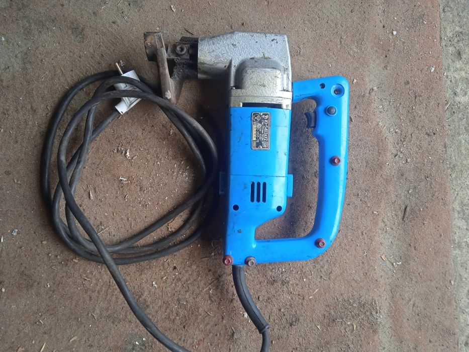 Продам метало різ в гарному та робочому стані