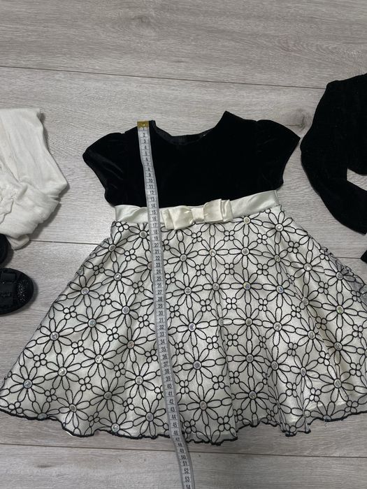 Сукня святкова для дівчинки (сукня, болеро, колготи, туфлі)