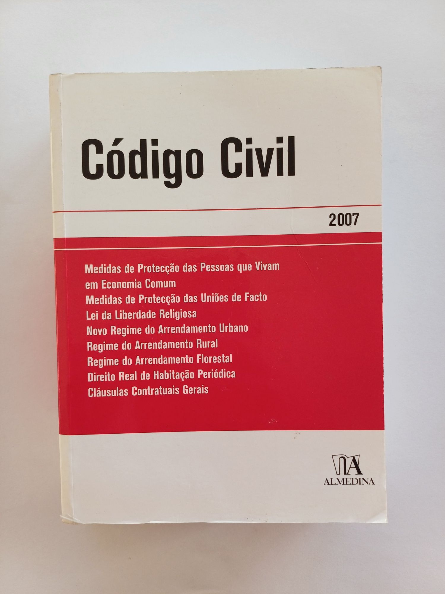 Código Civil e Constituição da República Portuguesa