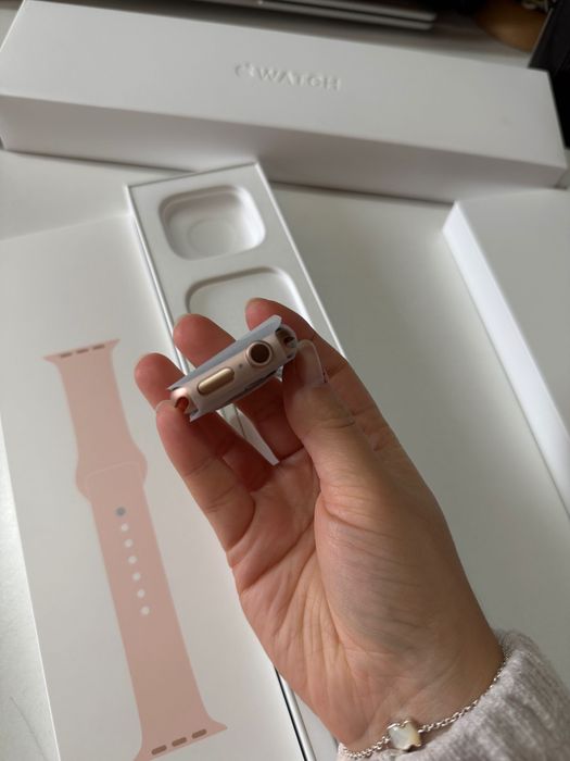 Apple Watch 6 - 40mm NOVO