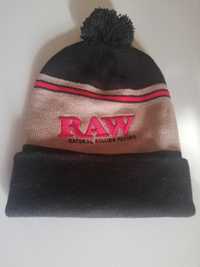 Gorro da marca RAW