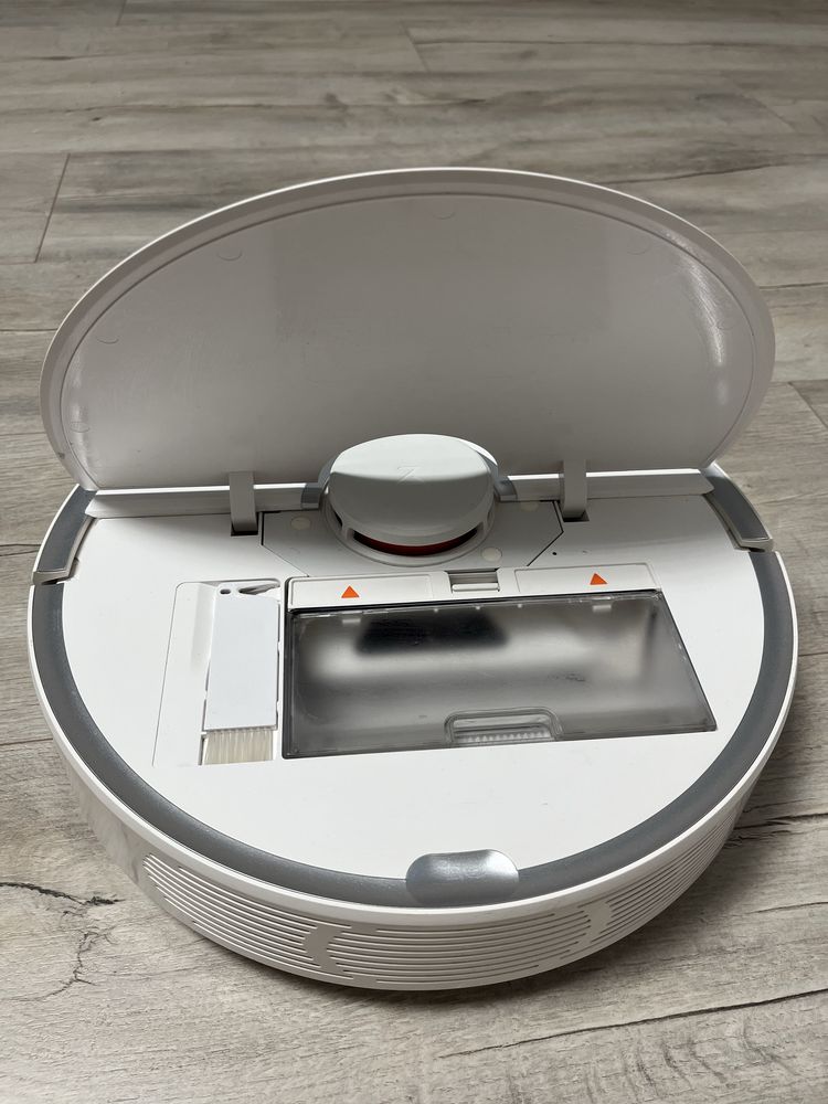 Робот пилосмок Xiaomi Roborock S5