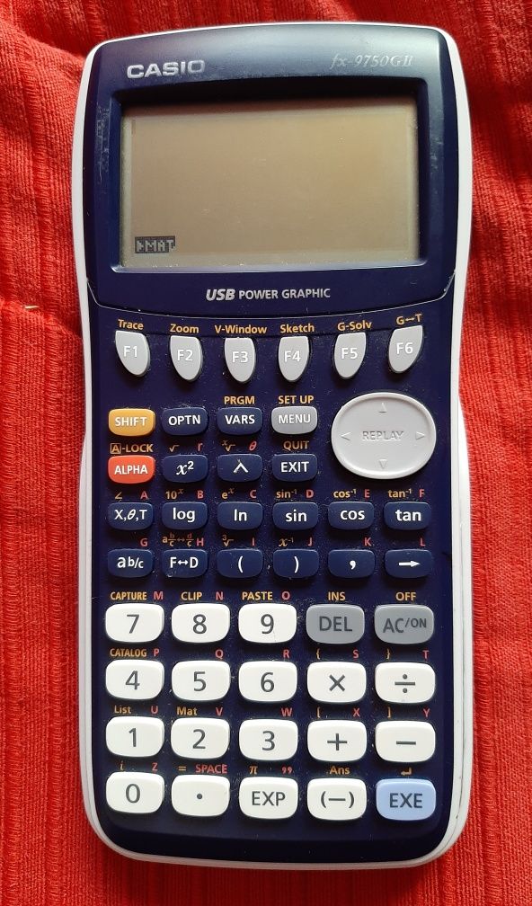 Calculadora gráfica Casio fx-9750 GII