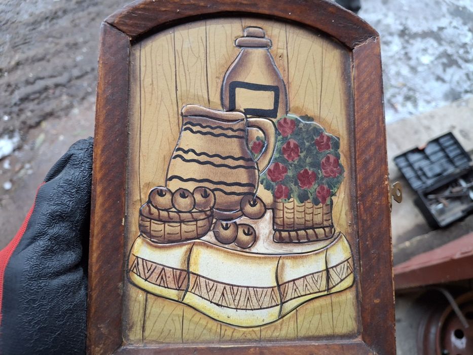 Skrzynka drewniana na klucze