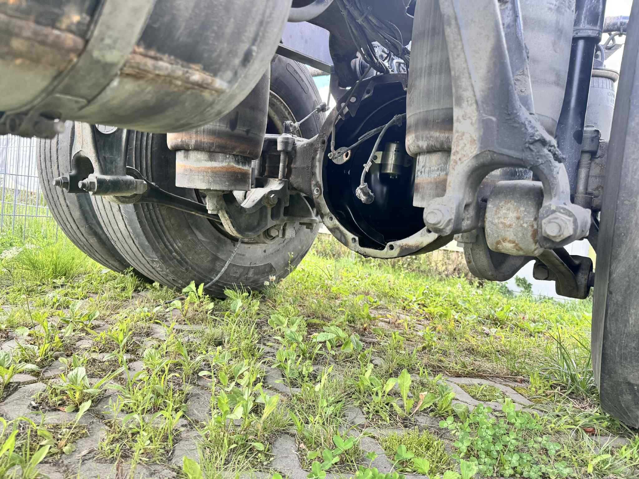 Wózek rama DOLLY pod przyczepę rolniczą Siodło bliźniak poduszk 1600kg