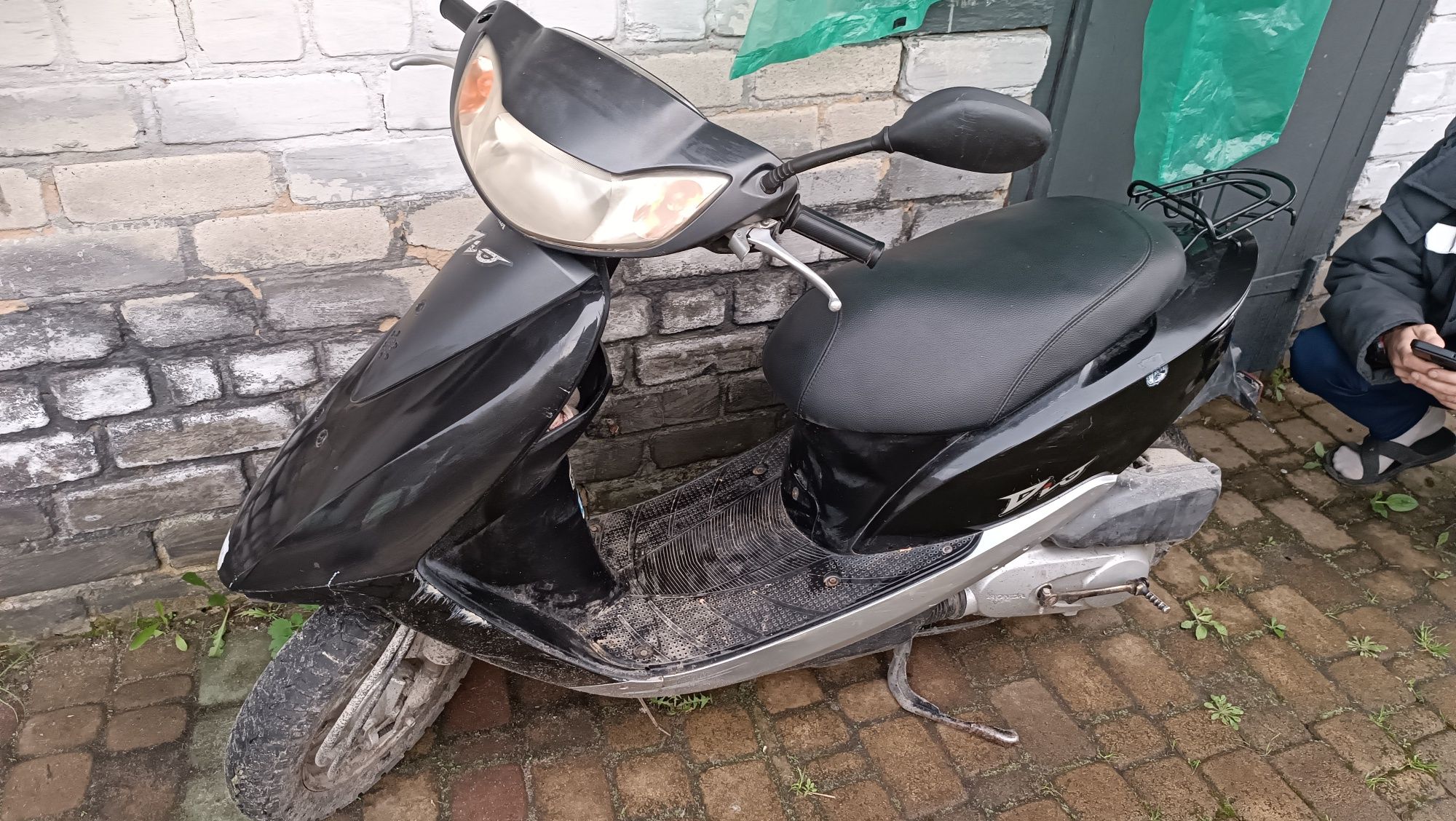 Скутер Honda dio af 62