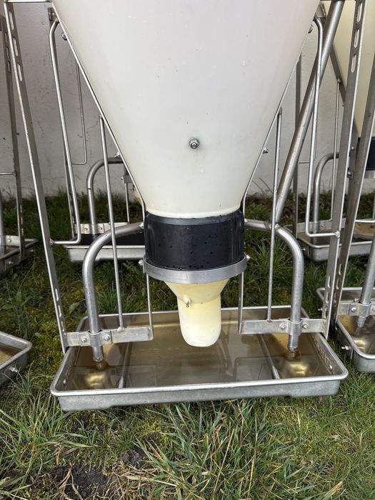 Karmniki - Tubomaty dla warchlak i tucznik - pasnik