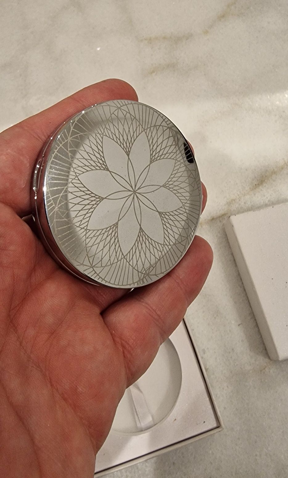 Lusterko Omega zegarki