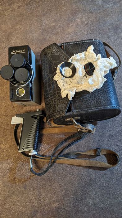 Фототехника разная,фотоаппараты,объективы,кинокамеры...