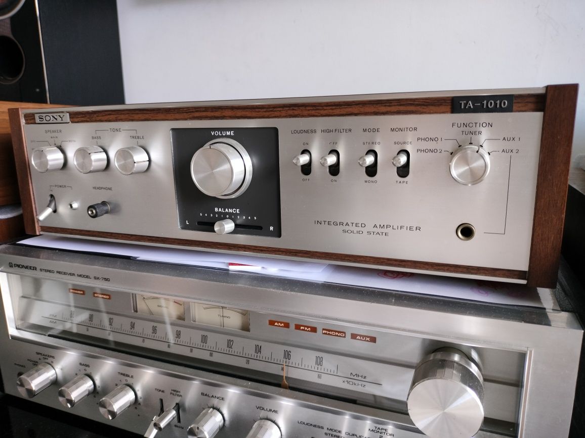 Sony ta 1010 w przepięknym stanie