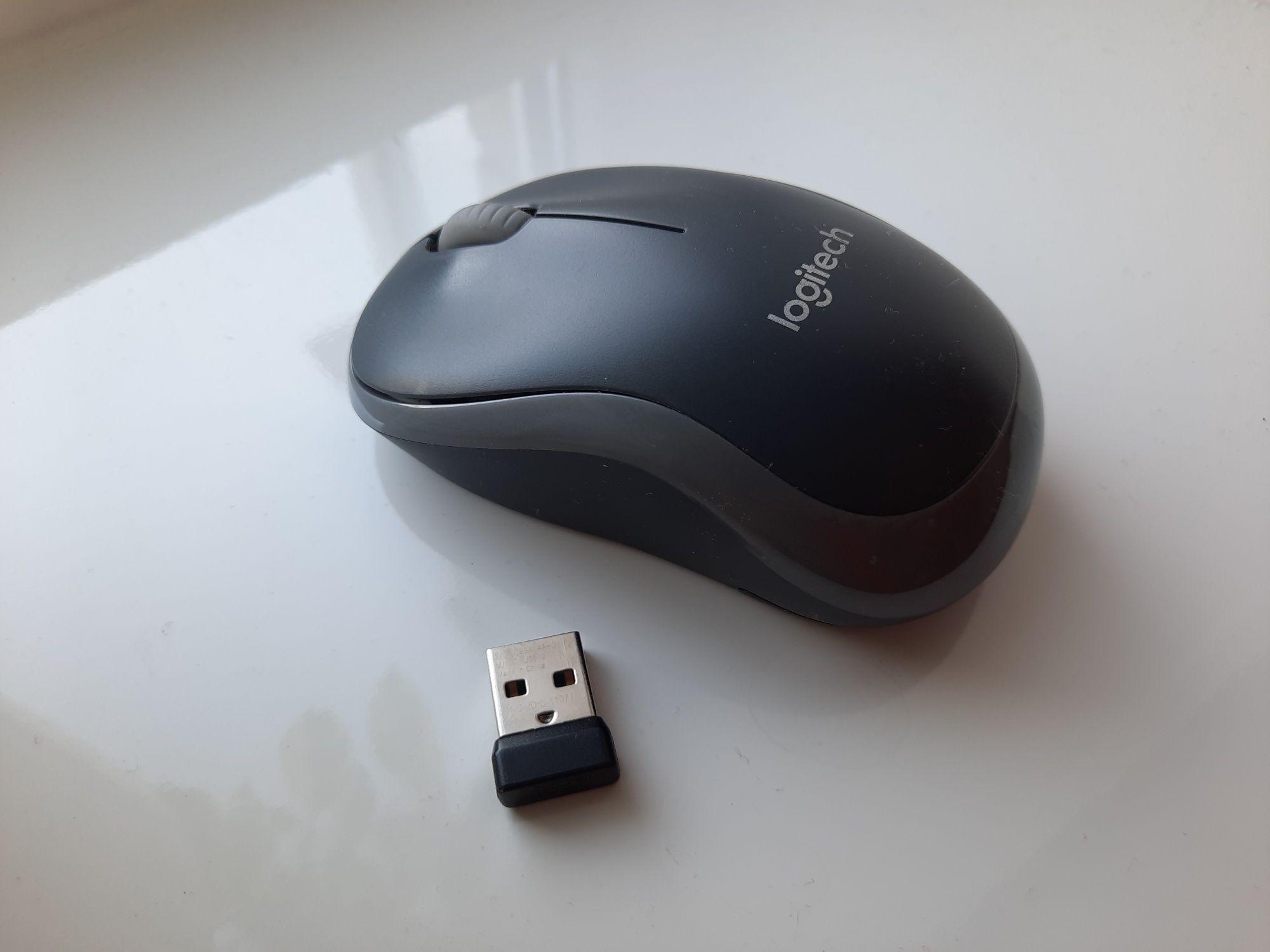 Миша Logitech M185 Wireless Grey